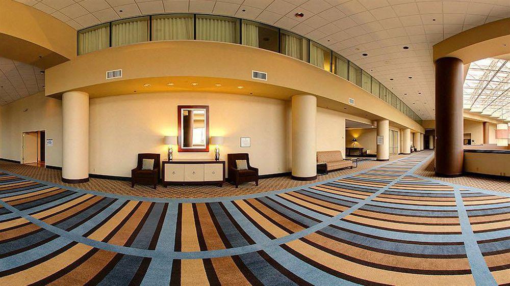 Sheraton Arlington Hotel Exteriér fotografie